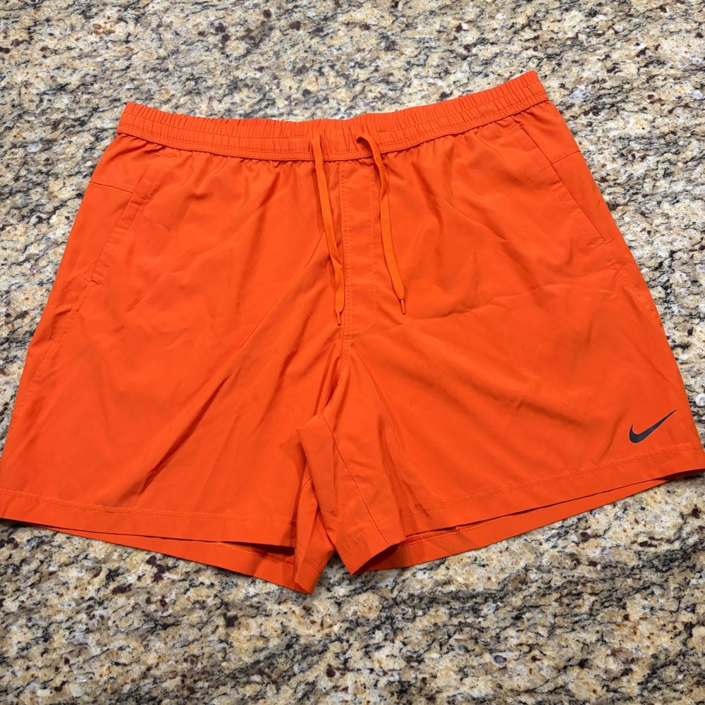 Nike Dri-FIT Women XXL Orange Athletic Training Shorts Drawstring Pockets ws